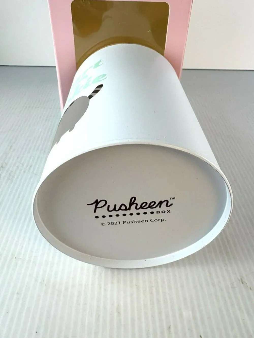 Pusheen exclusive collectible